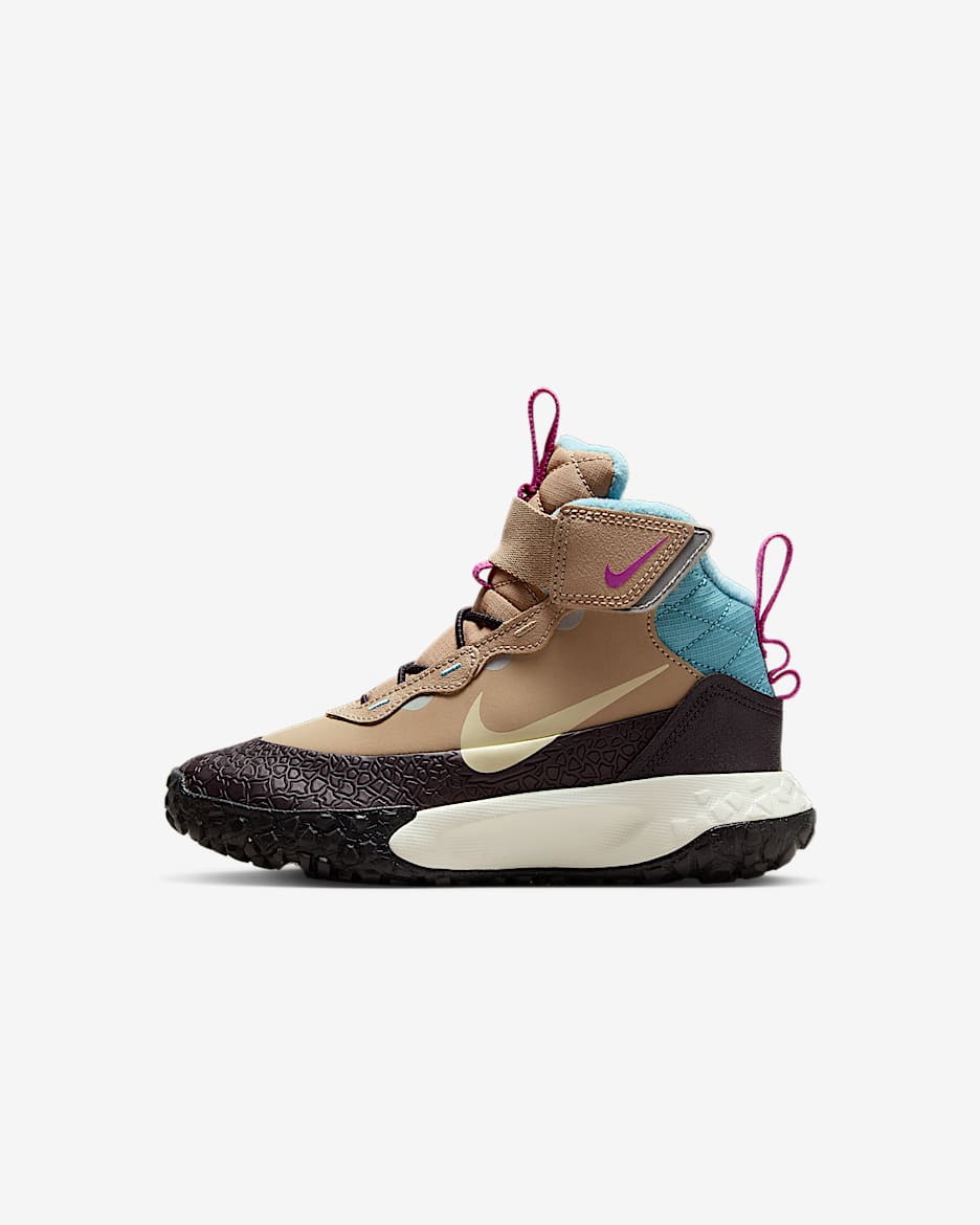 スニーカー Nike Terrace Scout Junior Boots HQ3472-122 Nike Terrascout Little Kids' Boots. Nike.com